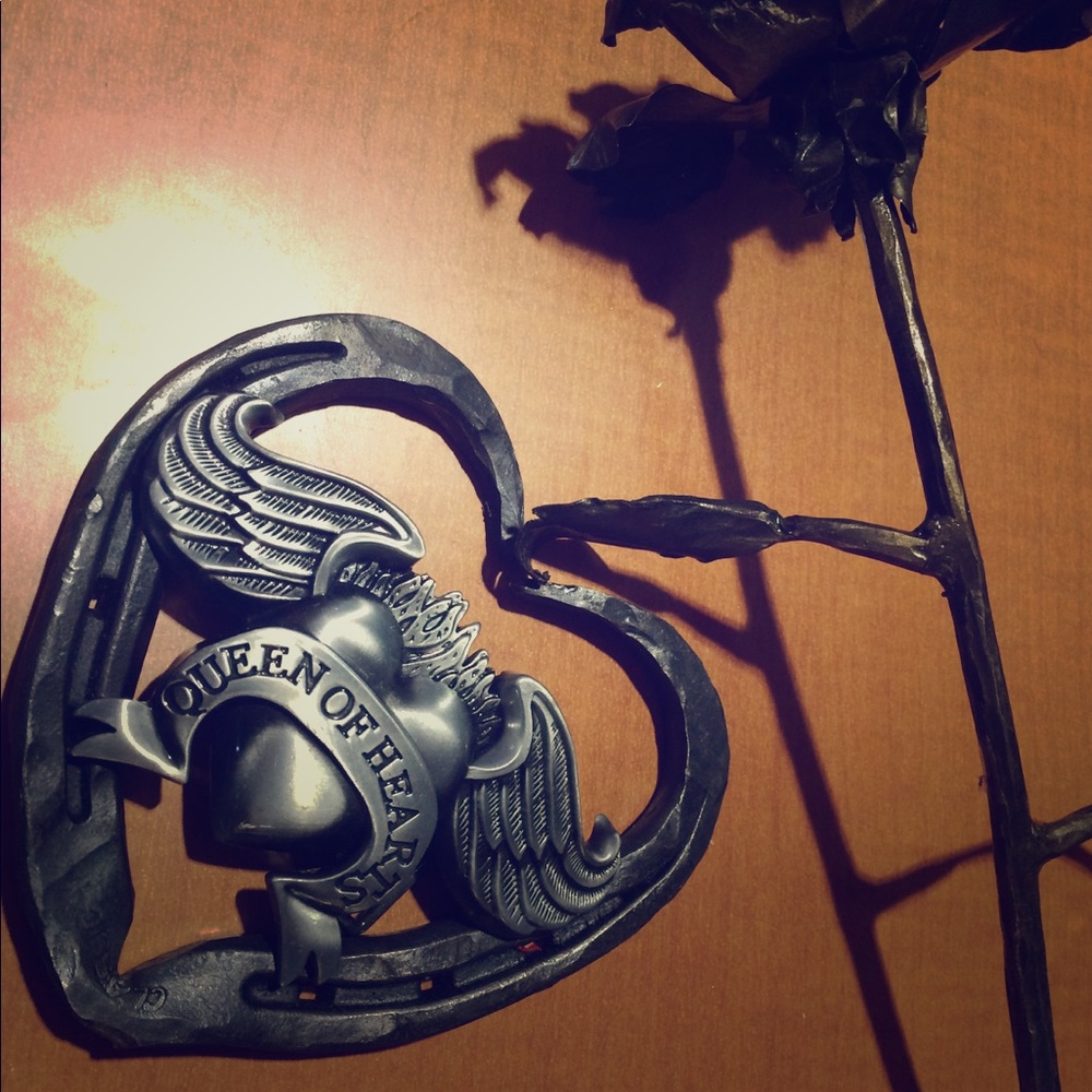 Queen Of Hearts Belt Buckle